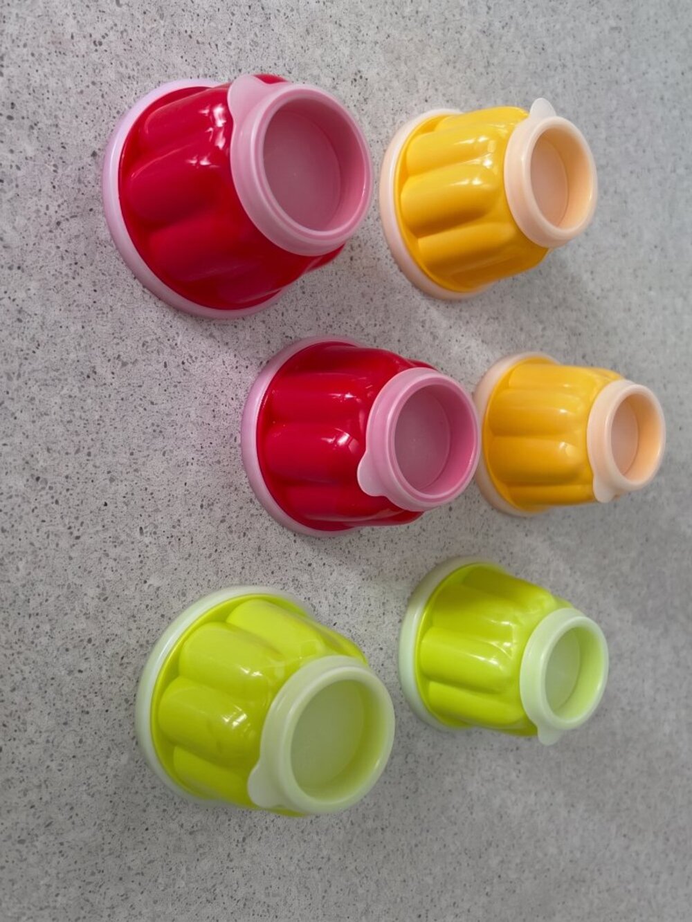 Set of 6 Kuchenprofi Gelatin Flan Pudding Dessert Molds with Removable Lids
